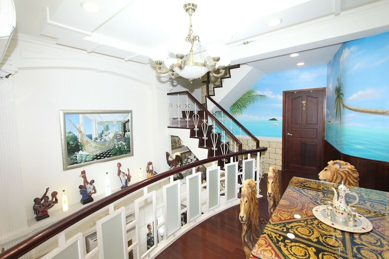 Hotel Peace Art Villa