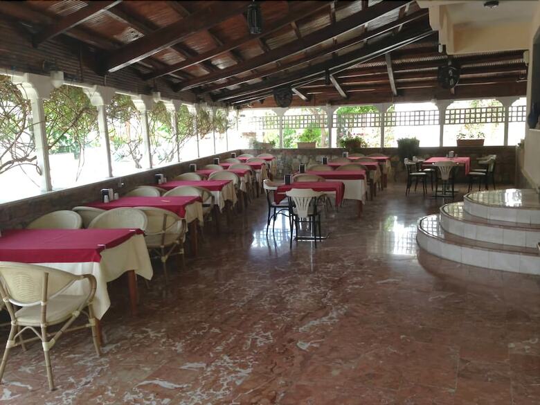 Besik Hotel