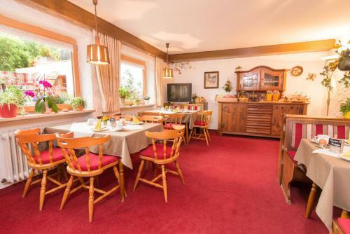 Hostal G�stehaus Schmid
