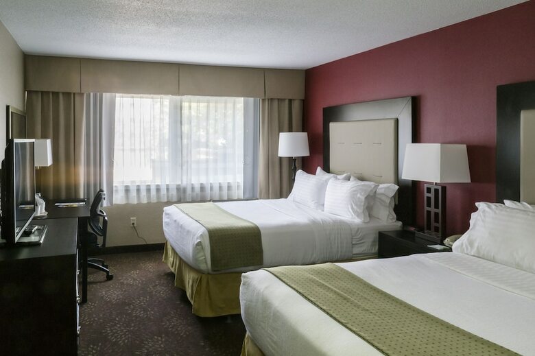 Holiday Inn Hotel And Conference Center Big Rapids