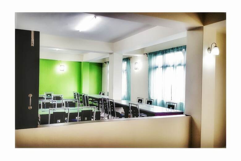 Hotel Dilchen Residency