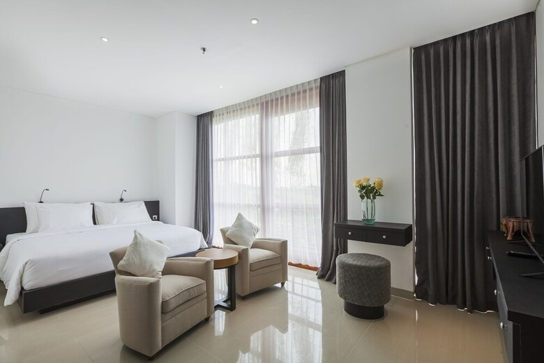Hotel Imani Suites