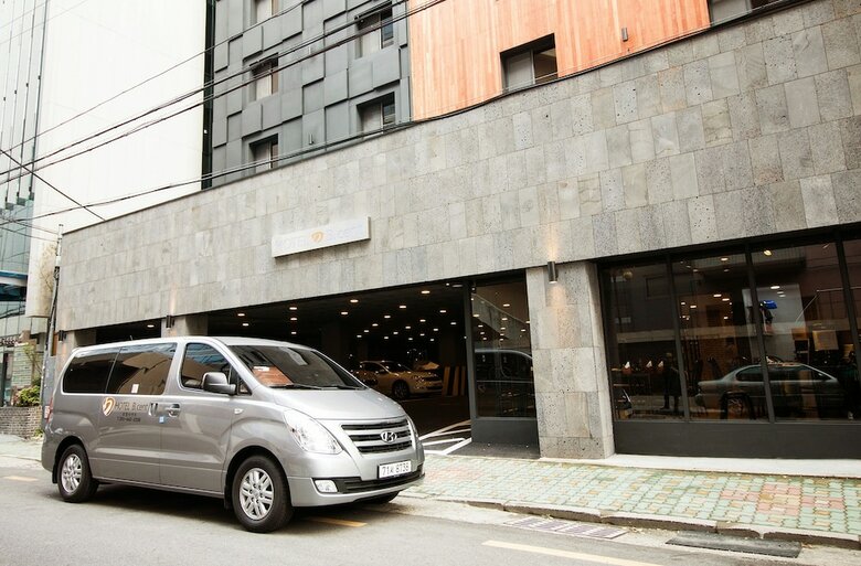 B.cent Hotel