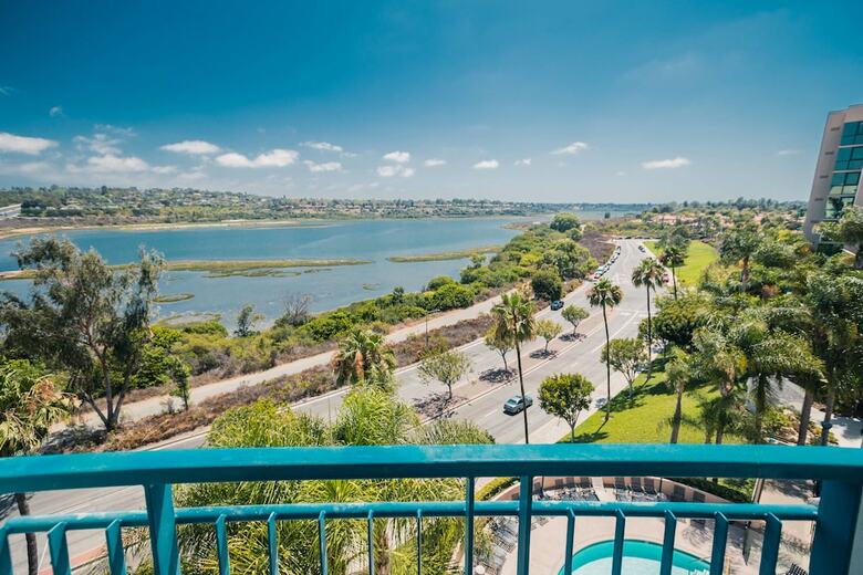 Hotel Newport Beach Marriott Bayview