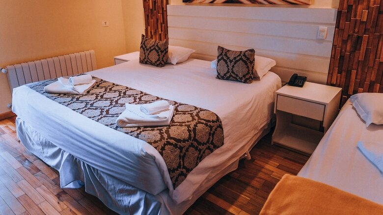 Chris Park Hotel