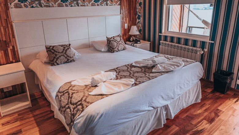 Chris Park Hotel