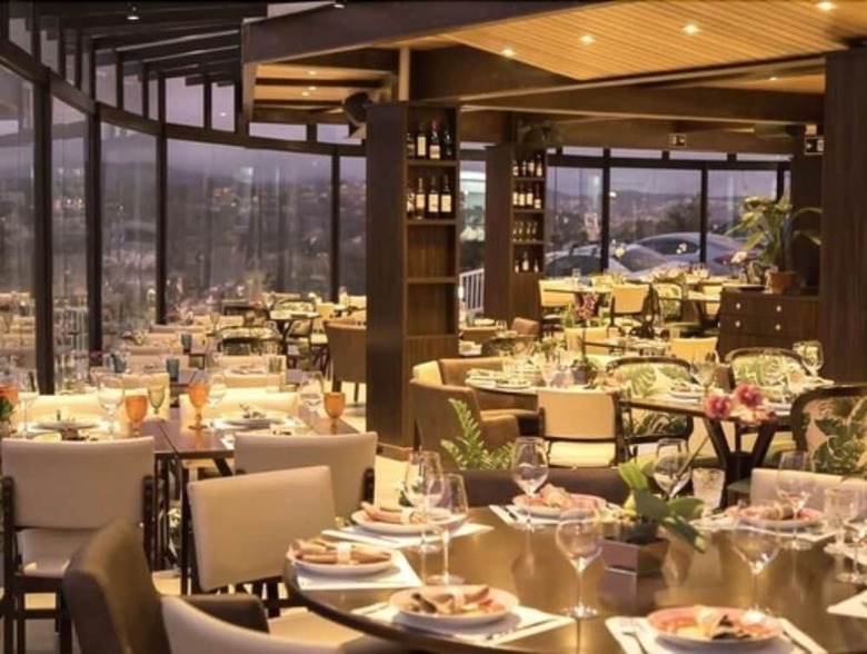 Chris Park Hotel