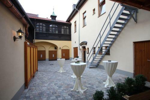 Altstadt-hotel Zieglerbr�u