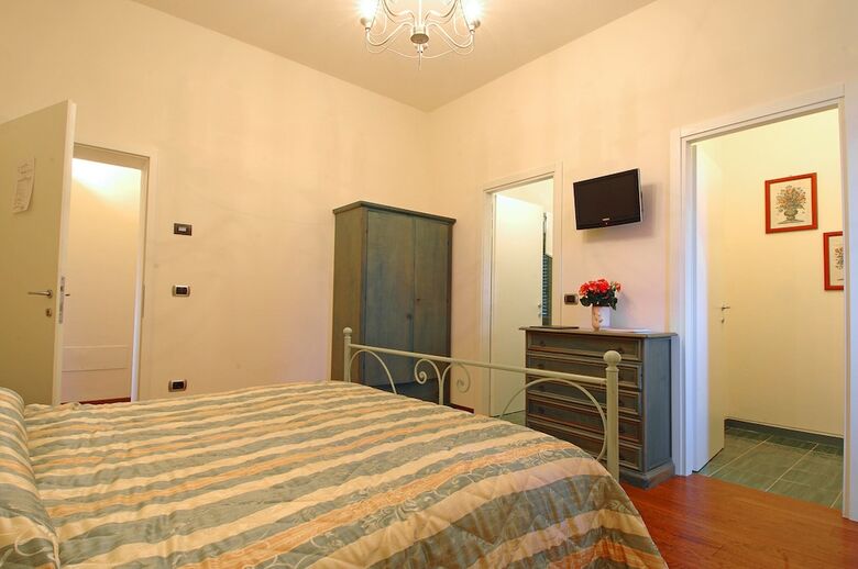 Villa Arnil�