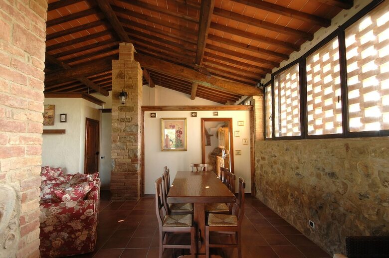 Villa Arnil�