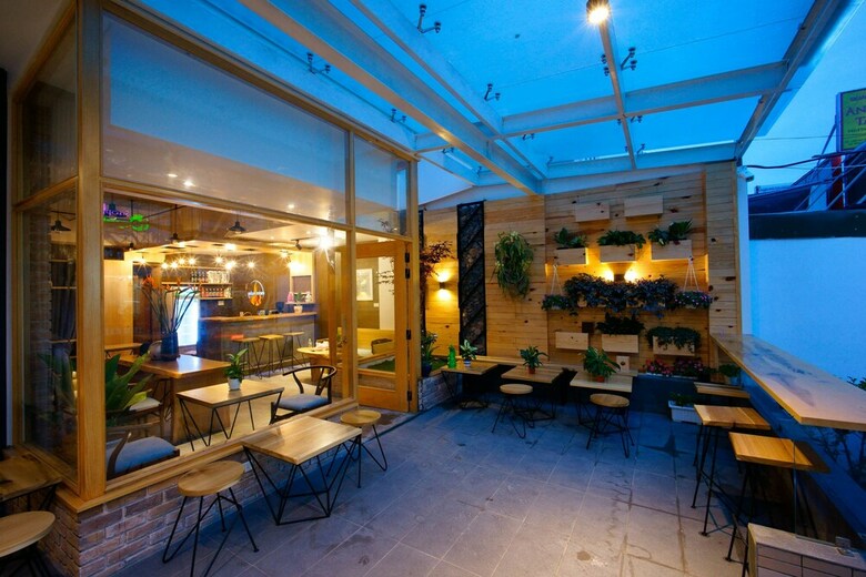 Mille Fleurs Hotel