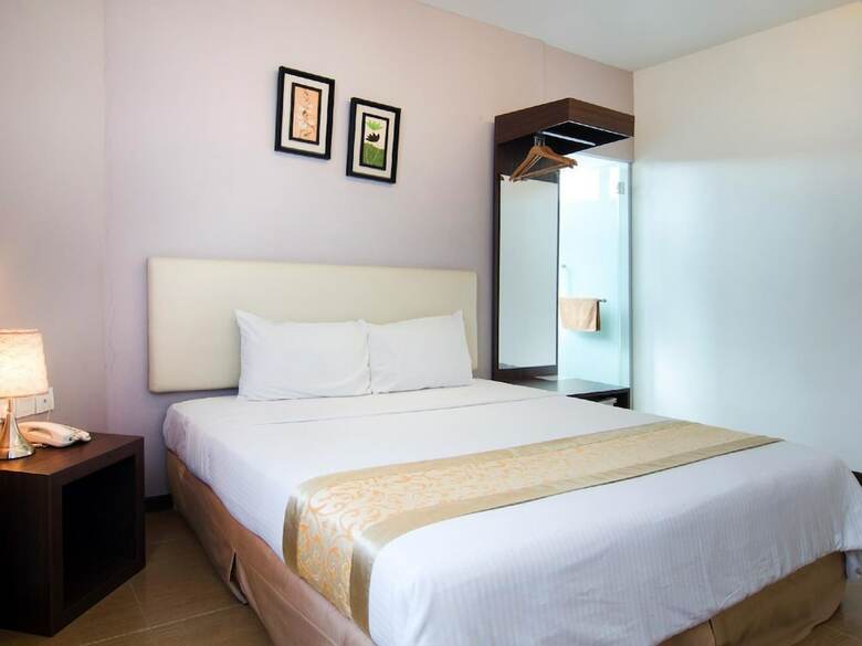 Eight Days Boutique Hotel @ Impianemas Skudai