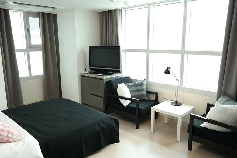 Apartamentos Myeongdong Studio
