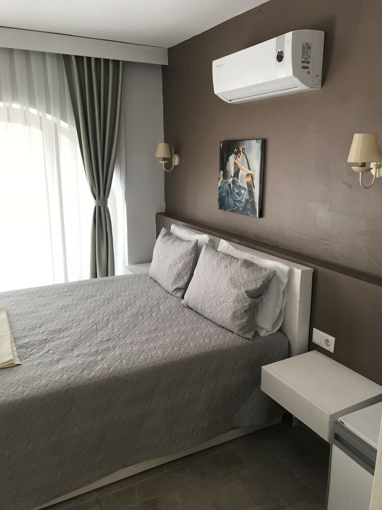 Himm Hotel