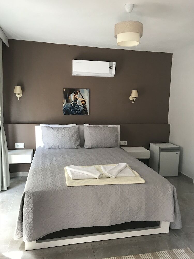 Himm Hotel