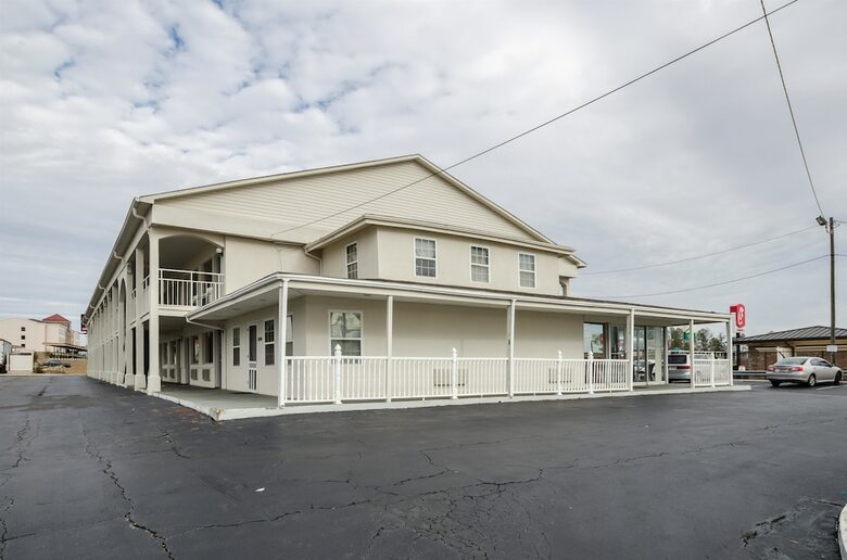 Motel 6 Commerce Ga