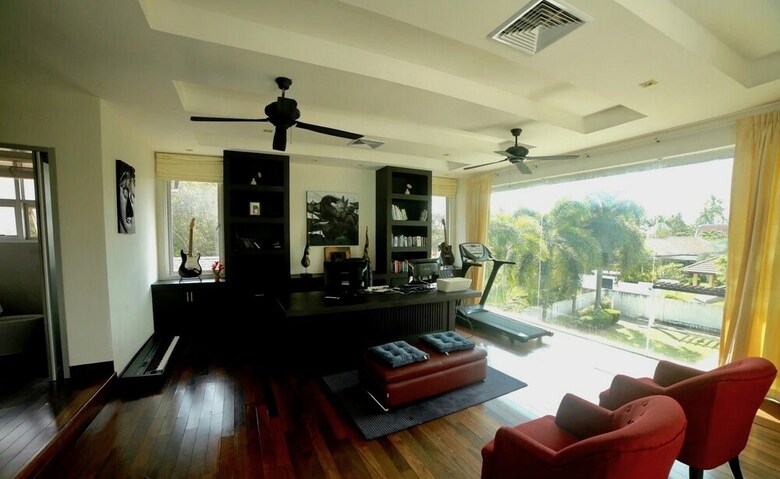 Villa Solitude