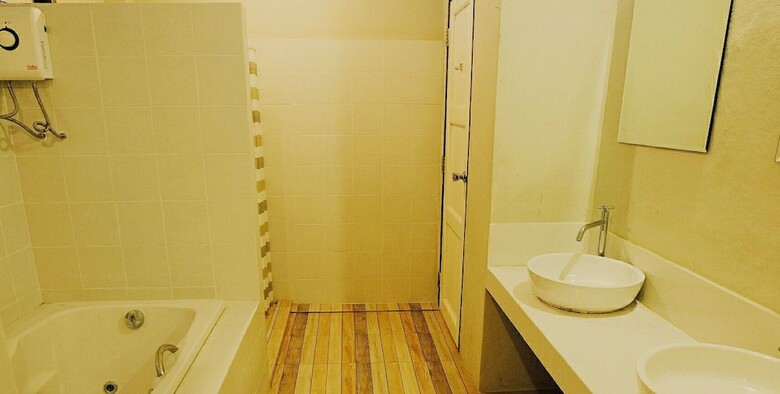 Hostal Sattahiptale Boutique Guest House & Hostel