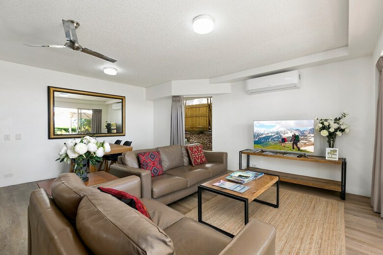 Picture Point Apartments