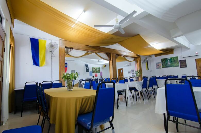 Bed & Breakfast Anggerik Residence