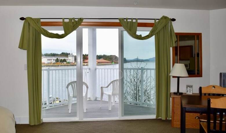 Posada Longliner Lodge And Suites