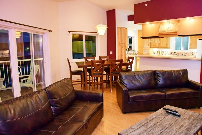 Posada Longliner Lodge And Suites