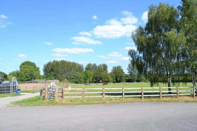 The Pool House At Upper Farm Henton