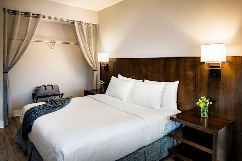 Watt Hotel Rahway, Tapestry Collection By Hilton