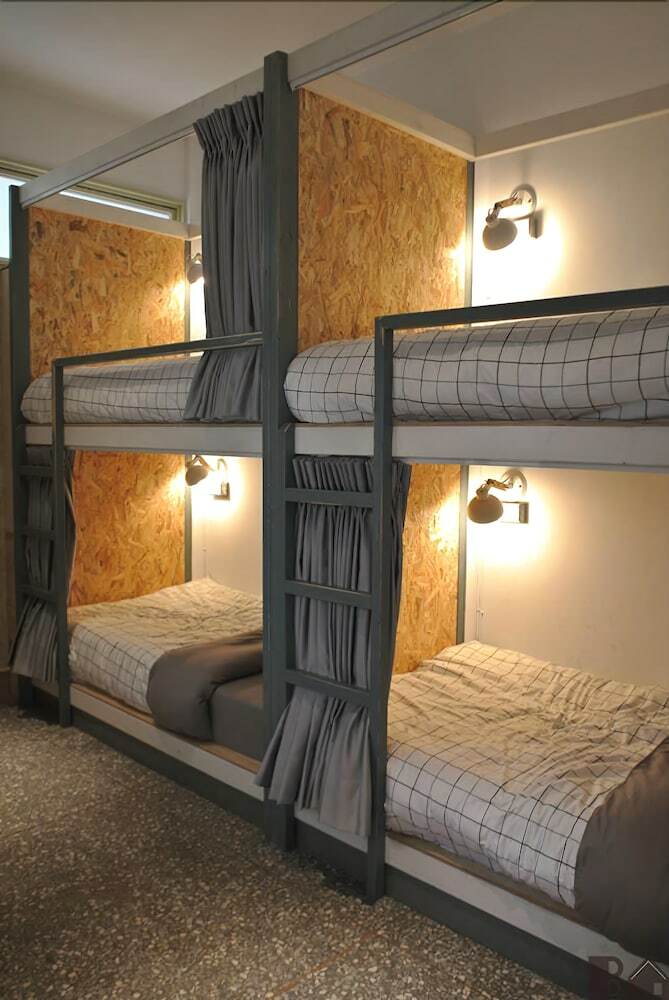 Hostal Bobooks