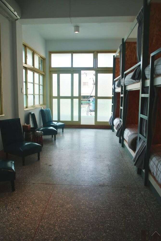 Hostal Bobooks