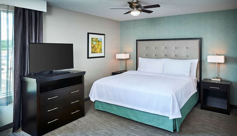 Hotel Homewood Suites By Hilton North Bay