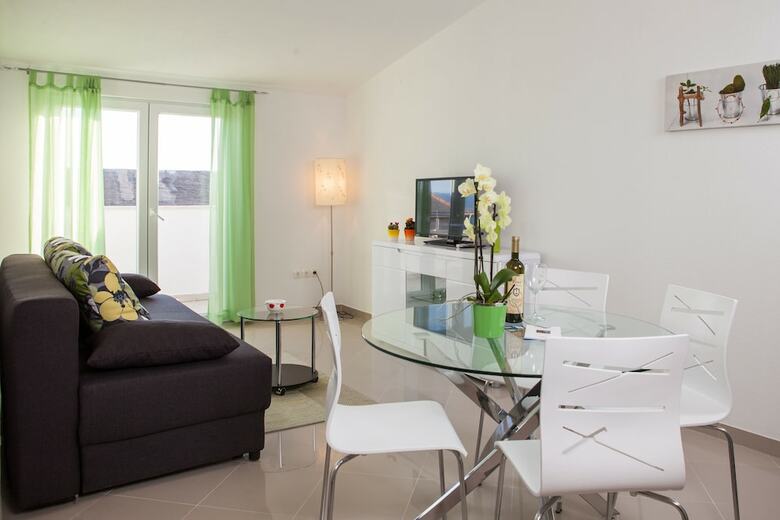 Apartments Villa Kolar