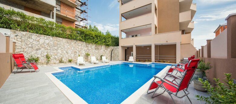Apartments Villa Kolar