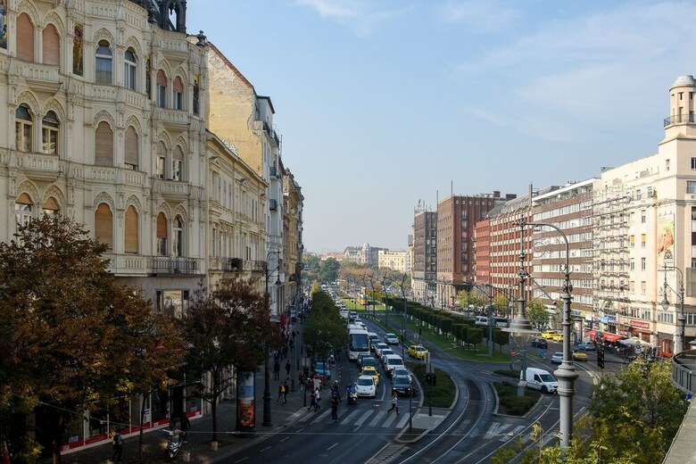 Aparthotel Karoly Corner Residences