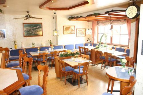 Hostal Zur Dorfsch�nke