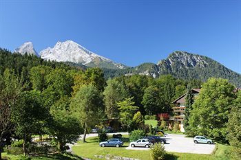 Alm- & Wellnesshotel Alpenhof