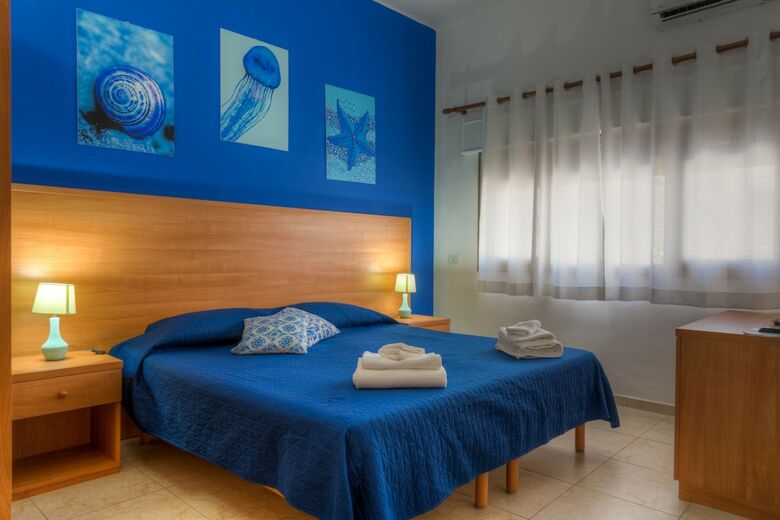 Hotel Aquarium Residence