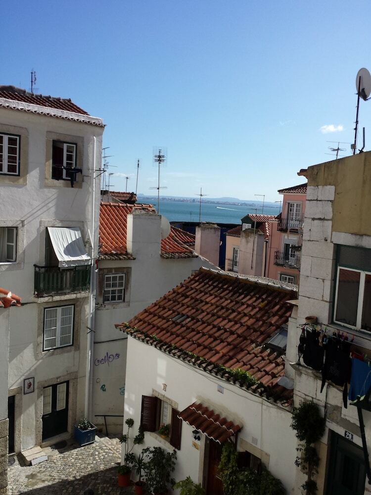 Lisbon Alfama - Santa Luzia Apartments