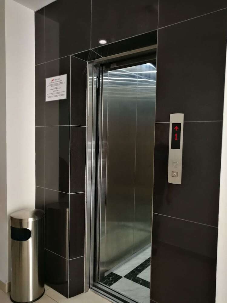 Hotel Alpha