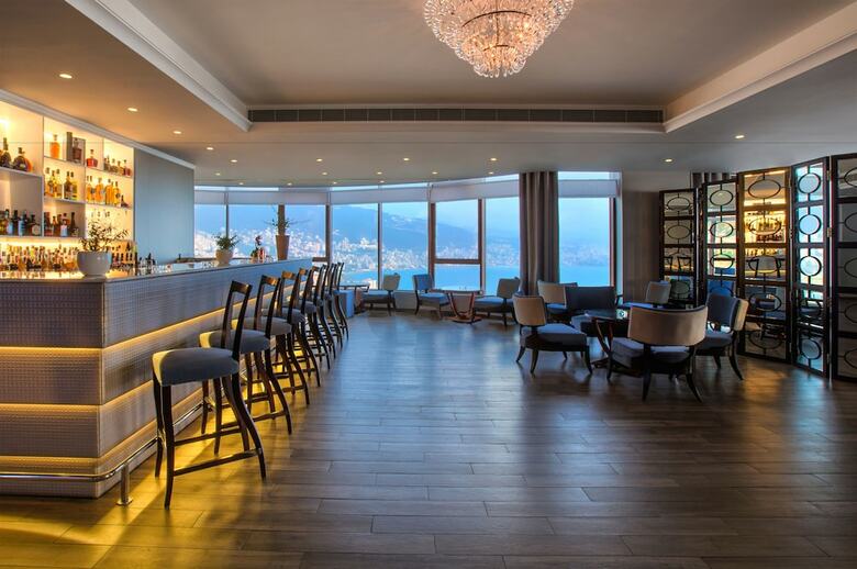 Burj On Bay Hotel