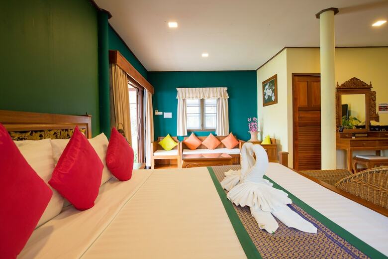 Hotel Buri Beach Resort