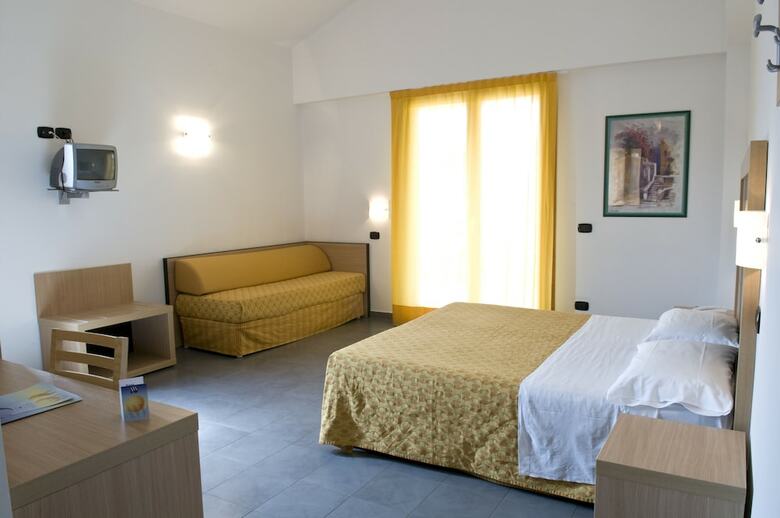 Hotel Voi Baia Di Tindari Resort