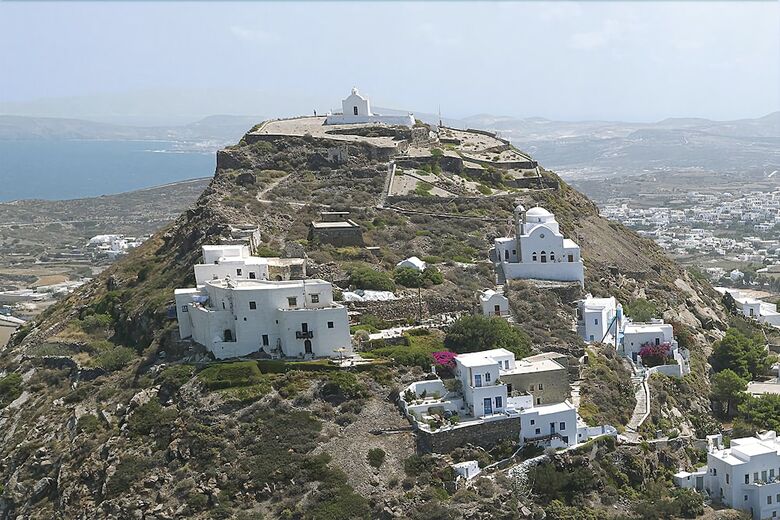 Apartamentos Kastro Milos