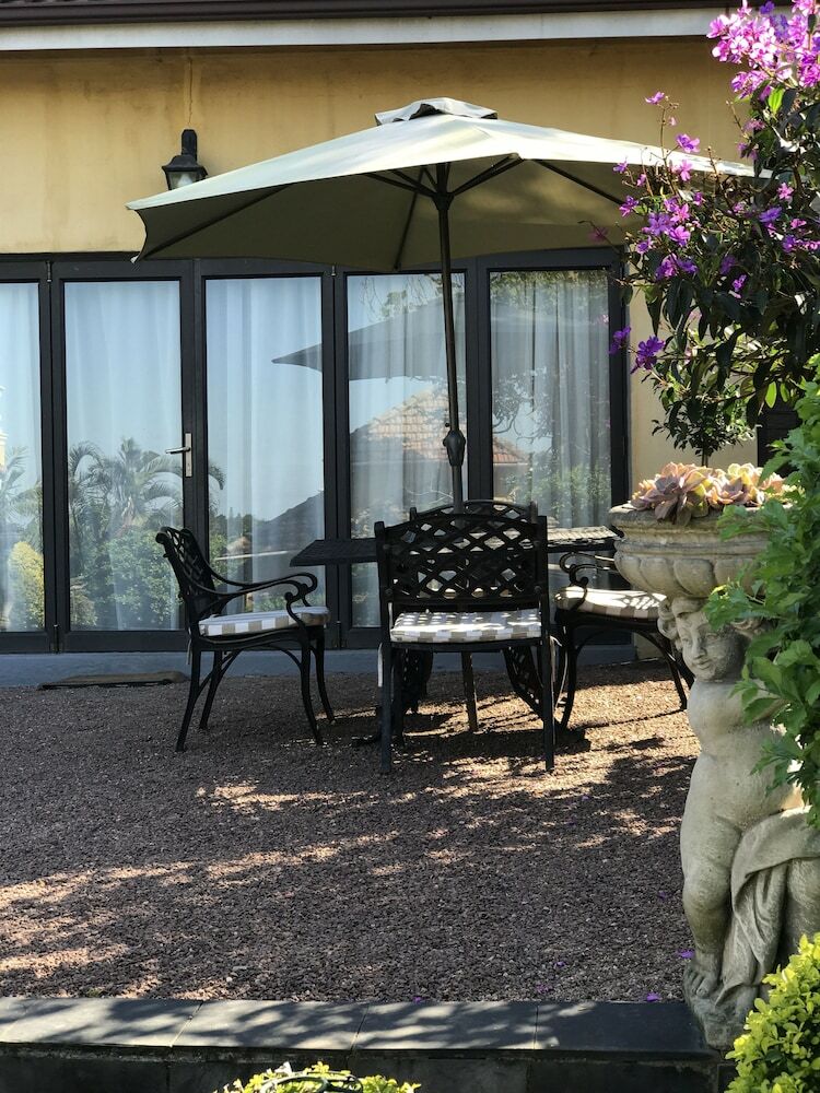 Hotel Edens Guest House