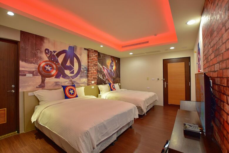 Ruocing Hot Spring Hotel