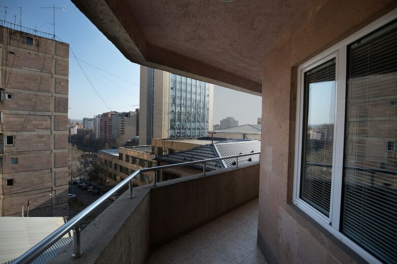 Ris Central Apartments Yerevan