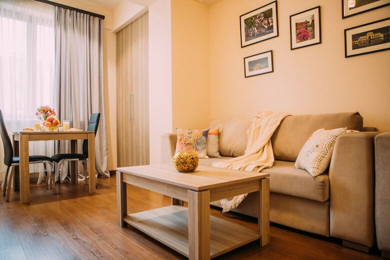 Ris Central Apartments Yerevan