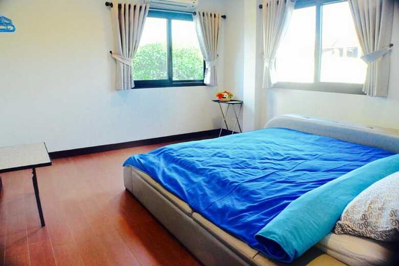Hotel 3 Bedroom House @skytrain