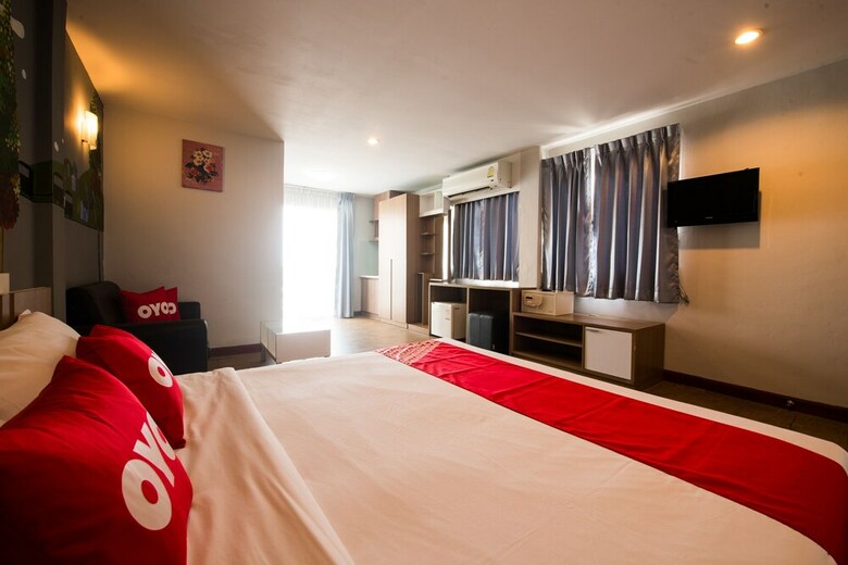 Hotel Oyo 371 Sea Breeze Residence