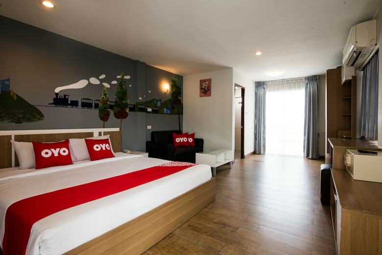 Hotel Oyo 371 Sea Breeze Residence